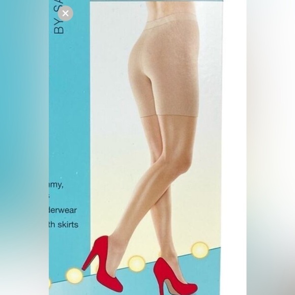 SPANX Assets by Sarah Blakely Hi-Waist Mid-Thigh Shaper Nude Color Tights
Size 5 - Picture 8 of 8